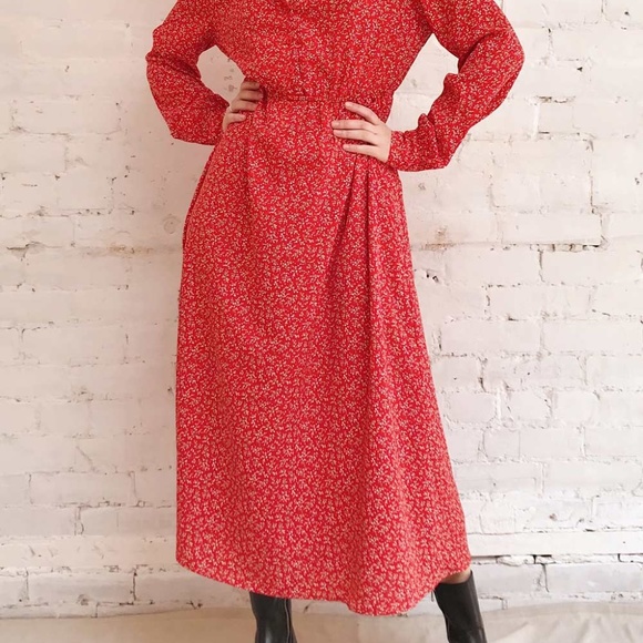 Elegant Red Floral Women's Dress - Picture 4 of 8